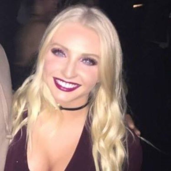 Meet your Posher, Alex - Picture 1 of 1