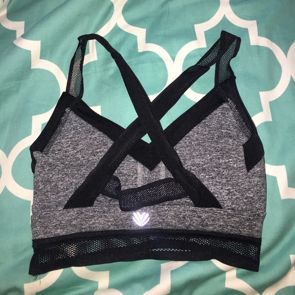 Forever 21 sports bra❤ - Picture 2 of 3