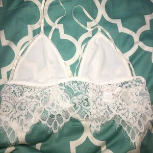 White lace bralette❤