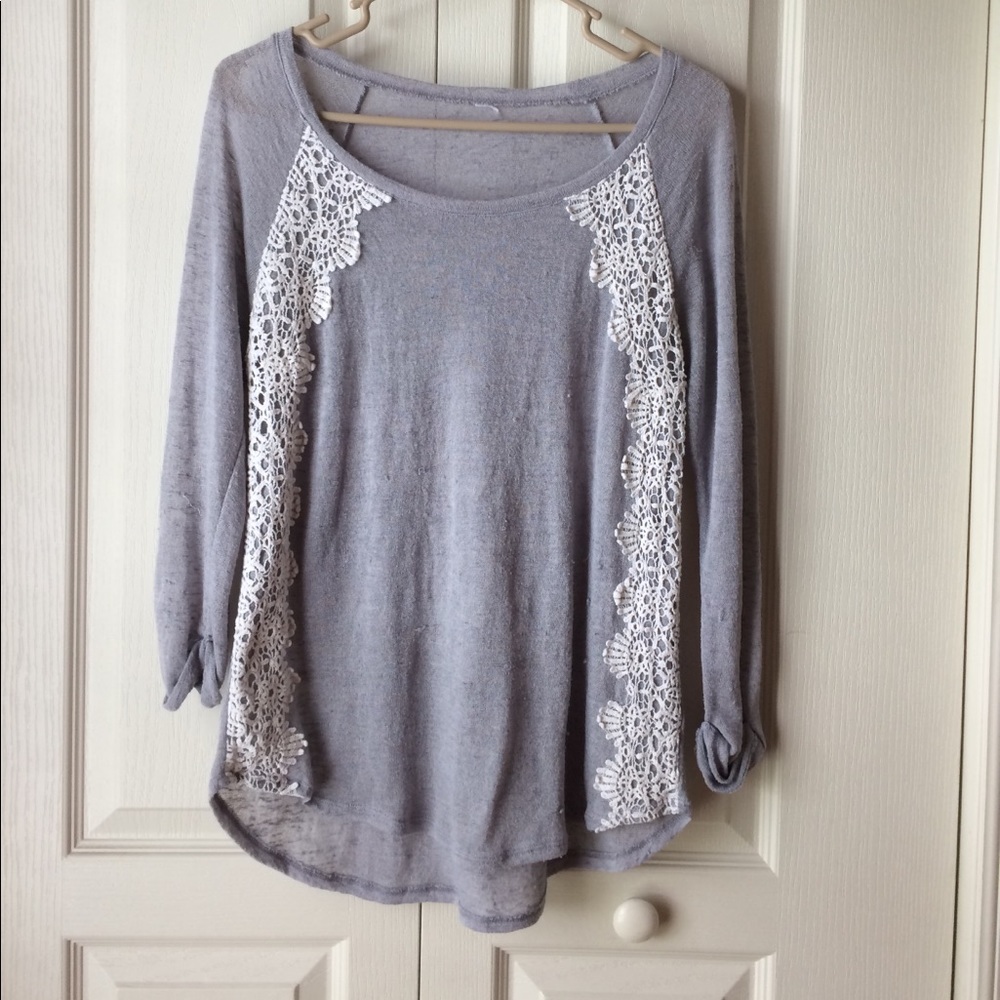 Gray top