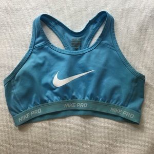 Nike pro light blue sport bra