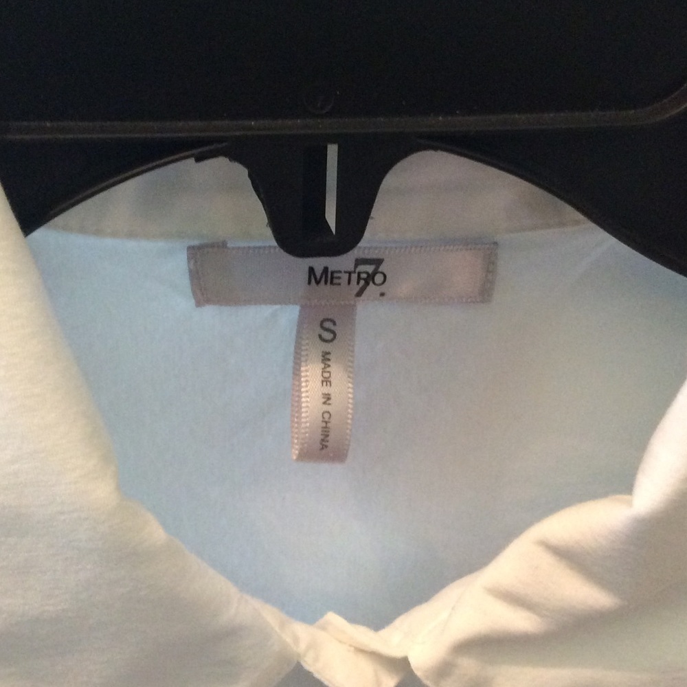 Metro 7 White Shirt - Picture 7 of 7