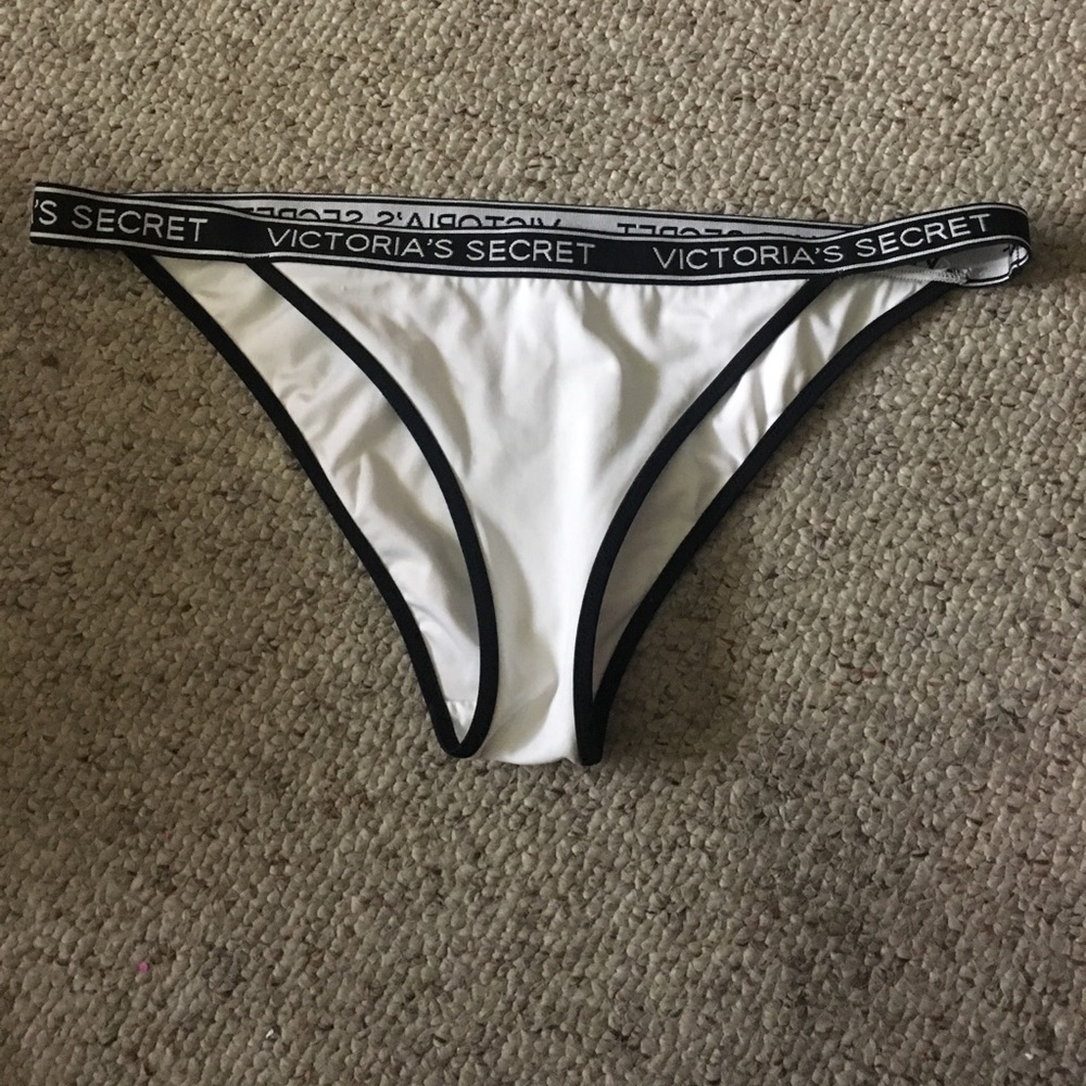 Victoria secret cheeky bathing suit bottom