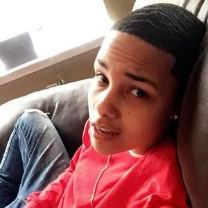 Meet your Posher, Adrian