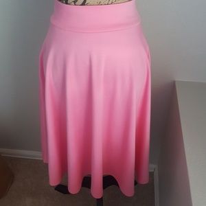 Agnes and Dora Midi Pocket Skirt
