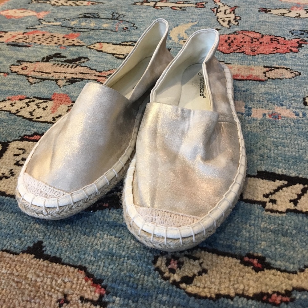 Francesca's gold/champagne espadrilles size 6.5