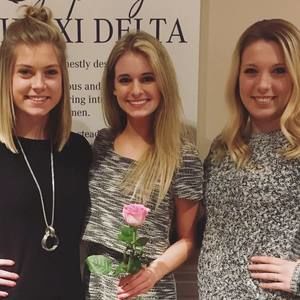 Meet your Posher, Nicole