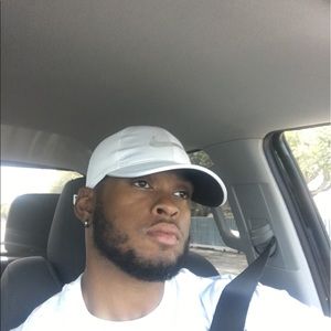 Meet your Posher, Corey