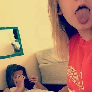 Meet your Posher, Lauren