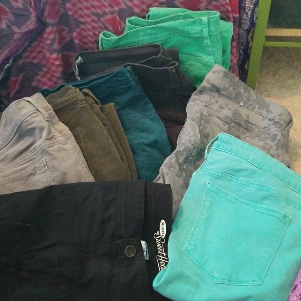 5 pair of old navy rockstar and 1 sweetheart