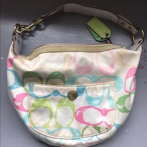 Coach Hamptons Weekend Signature Scribble