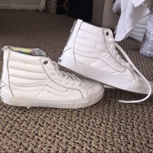 White leather skate highs
