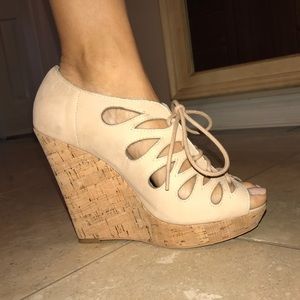 leather Hinge lace up wedges