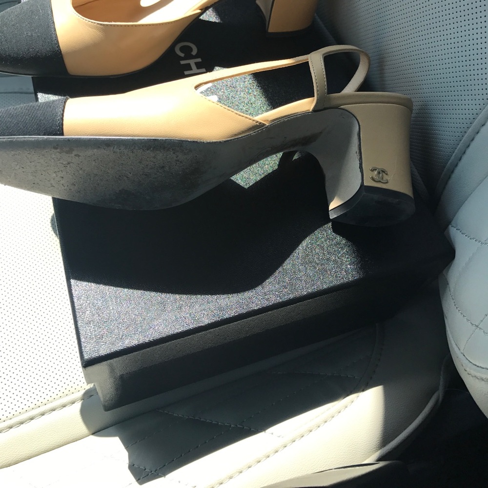 Chanel Slingbacks - Picture 2 of 4