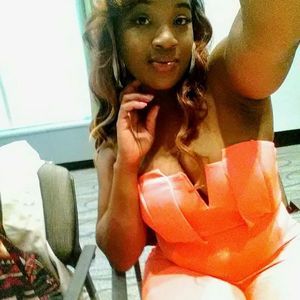 Meet your Posher, Love