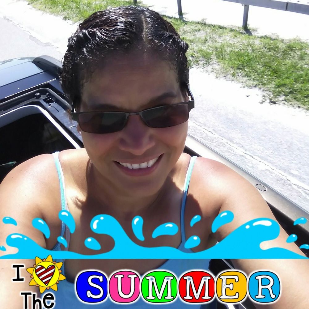 Meet your Posher, Lourdes