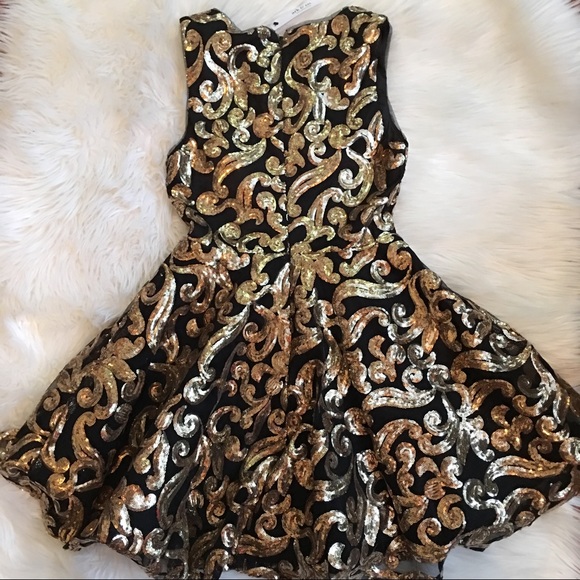 Sequin Gold Holiday Party Evening Cocktail Dress - Picture 6 of 7