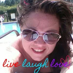 Meet your Posher, Delores