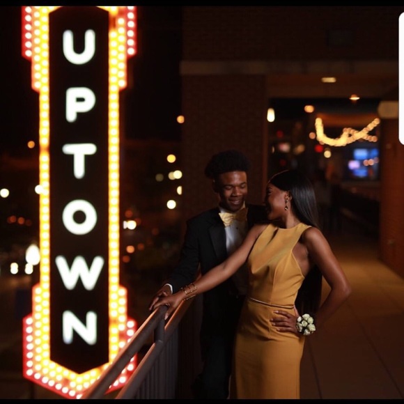 Dress - Picture 2 of 3