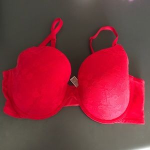 Victoria's Secret 38DD lined perfect coverage bra