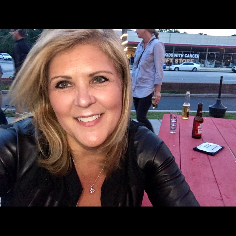 Meet your Posher, Kristin