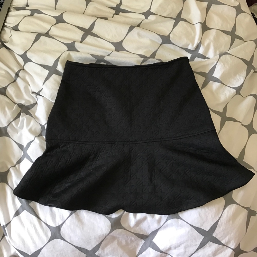 Black pencil skirt