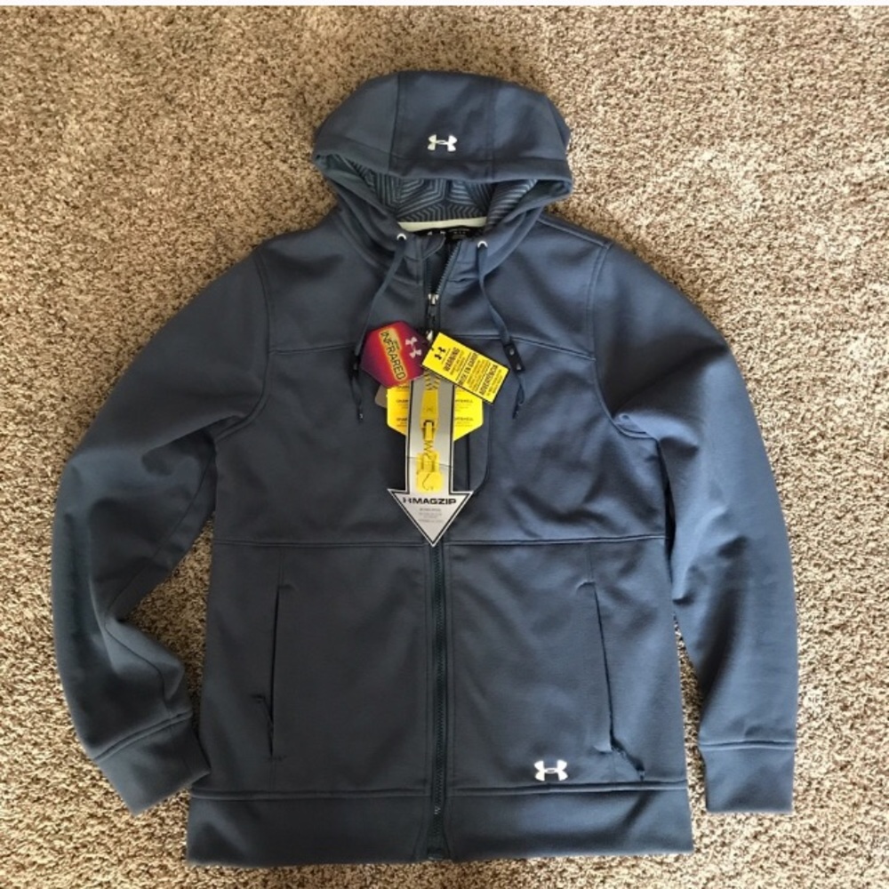 ISO --I am looking for this jacket!