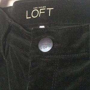 Loft Modern Skinny Black Fine Rib Corduroy pants