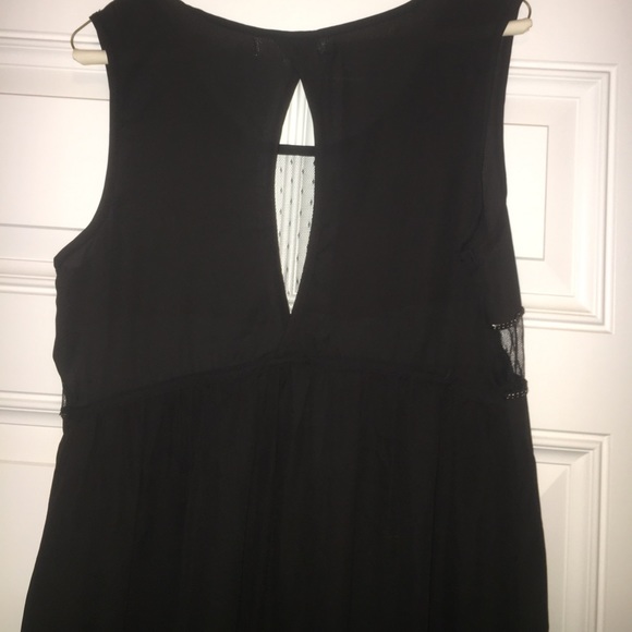 Penelope Project Dress w Lace Cross Design - Picture 4 of 7