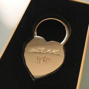 Michael Michael Kors Heart Signature Key Ring