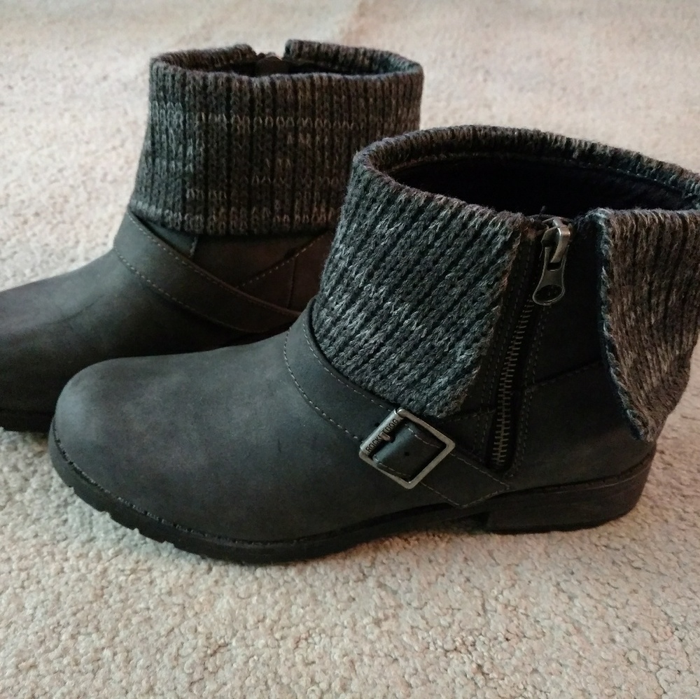 Rocket Dog black booties