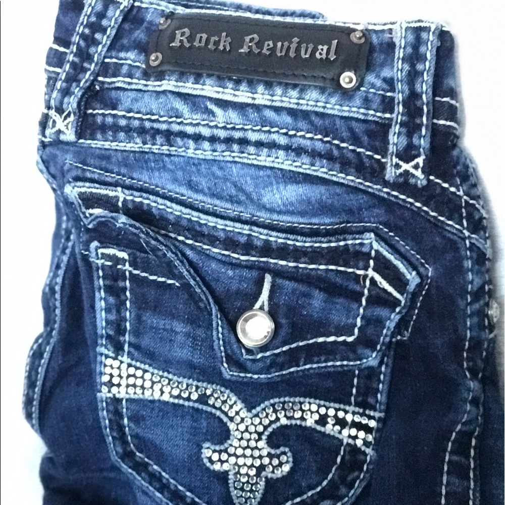 ROCK REVIVAL •rhinestone straight leg jeans•