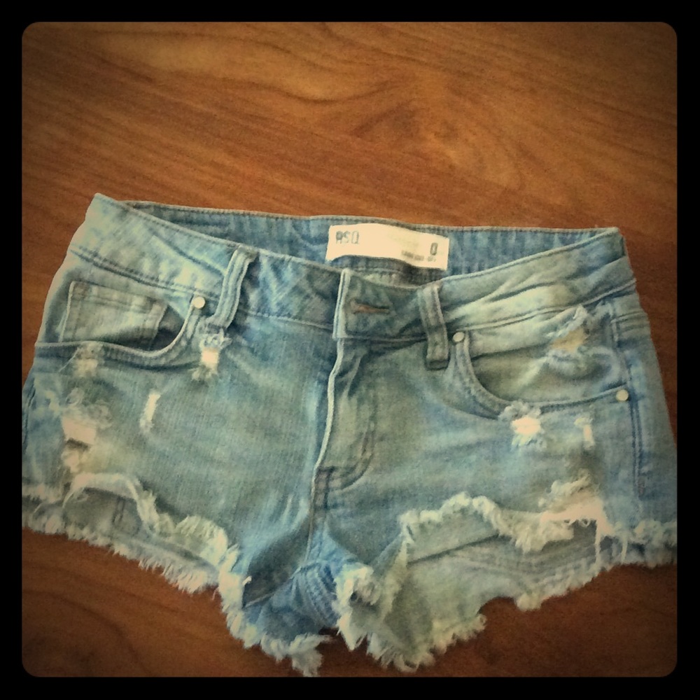 RSQ Cabo cut off shorts size 0