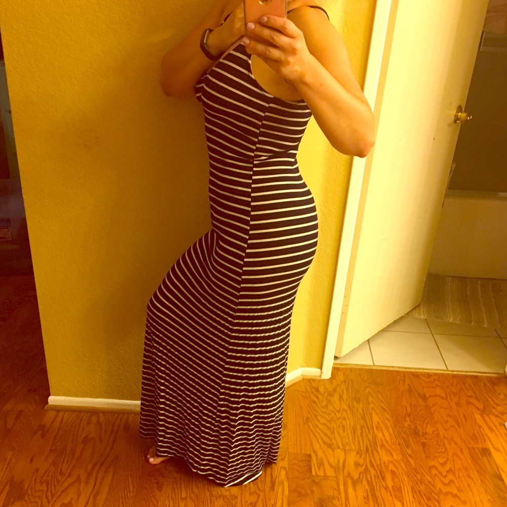 ❤️SOLD❤️Striped cotton maxi dress FREE w any purch