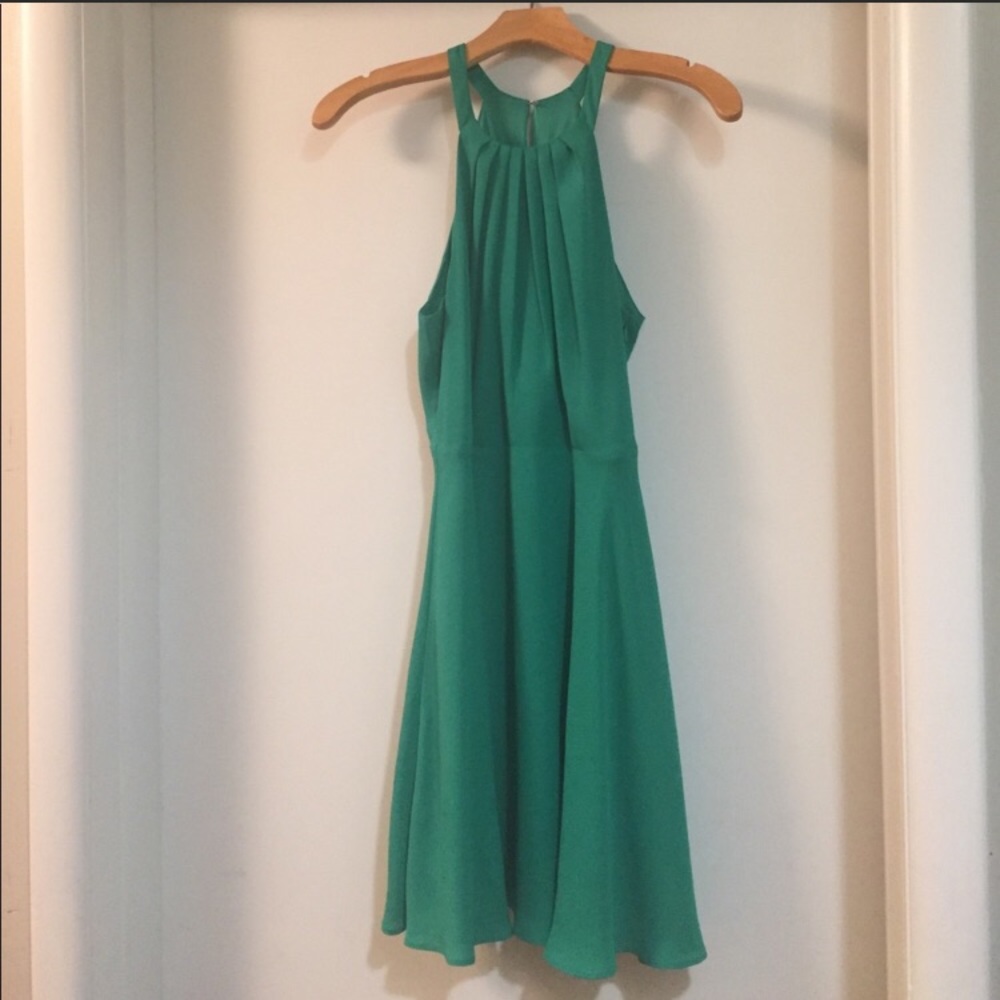 Green express dress