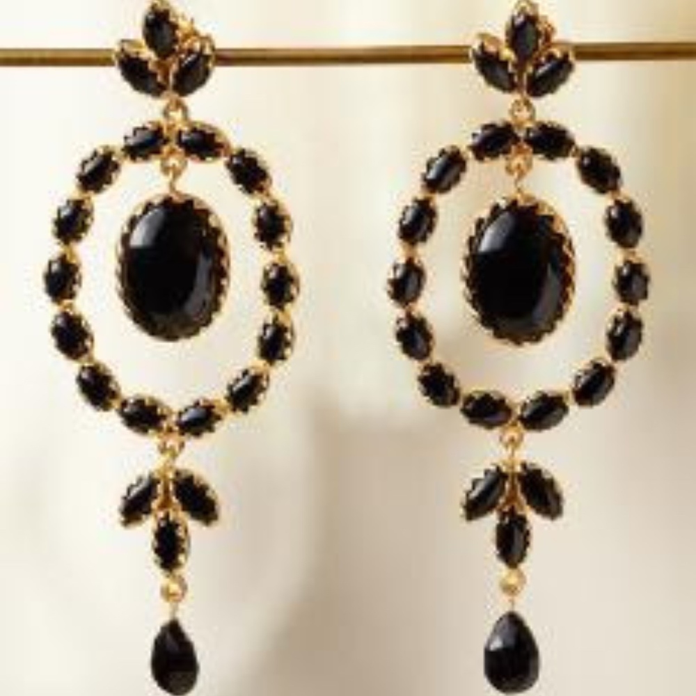 Stella and Dot black and gold chandelier earrings