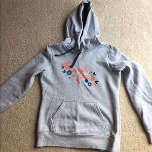 Gray North Face hoodie