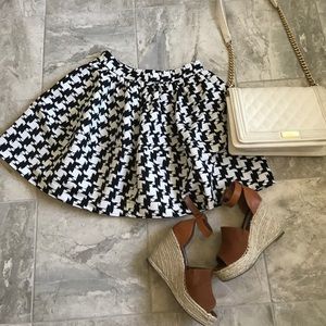 NWOT express skirt size 4