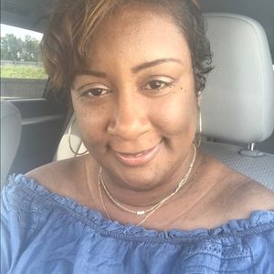 Meet your Posher, Tiffany