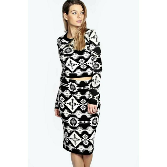 Lara Aztec Knitted Crop Top and Skirt Co-Ord Set - Picture 6 of 10
