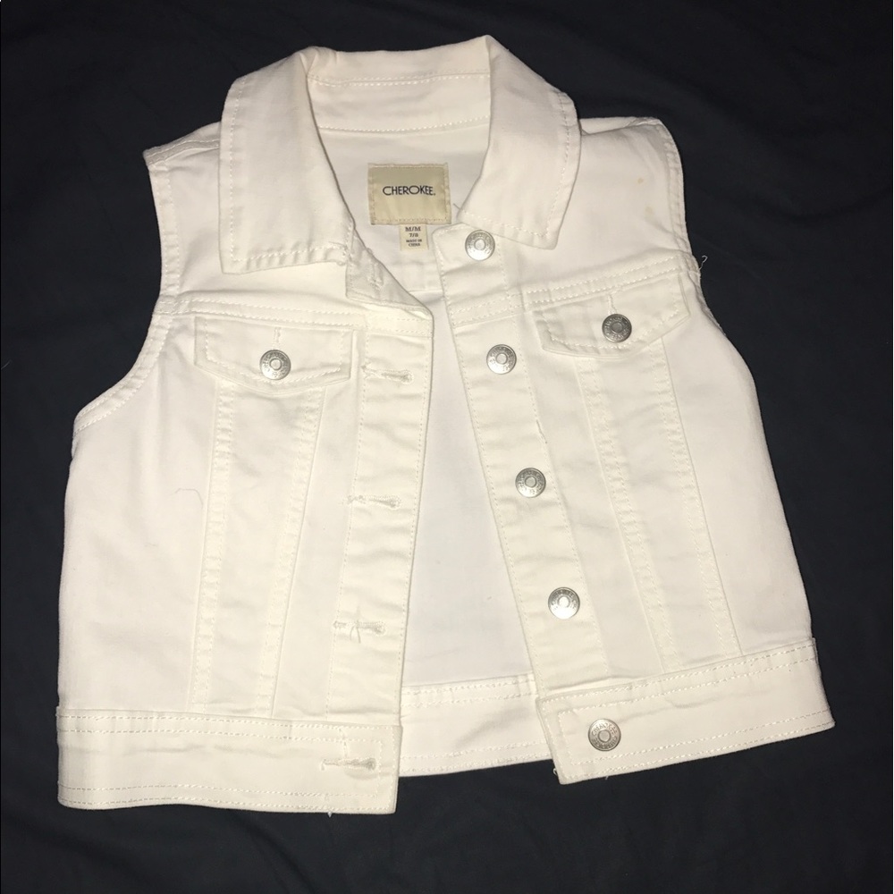 White denim vest
