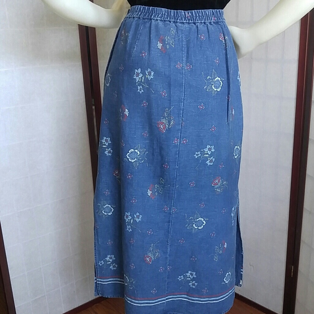 Skirt - Picture 4 of 8