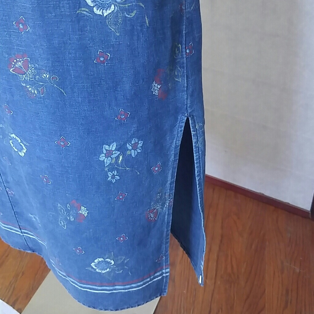 Skirt - Picture 5 of 8