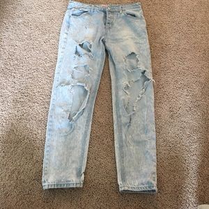 Super Ripped Boyfriend Jeans