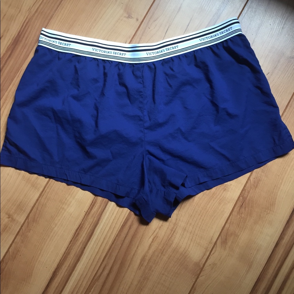 🌟SALE - Victoria's Secret Lounge Shorts - L