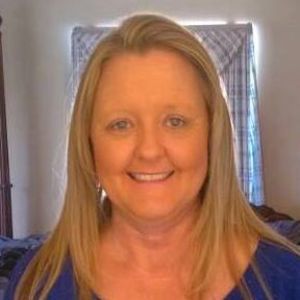 Meet your Posher, Debby