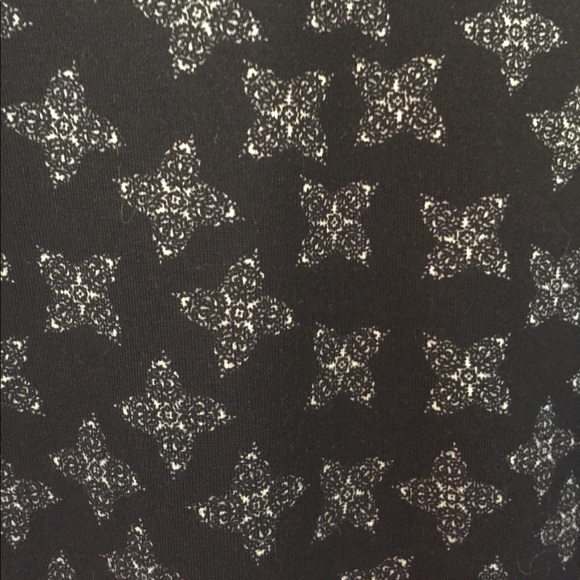 Lularoe Irma Tunic, Size XS - Picture 3 of 7