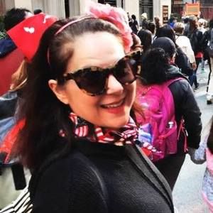 Meet your Posher, Adrienne