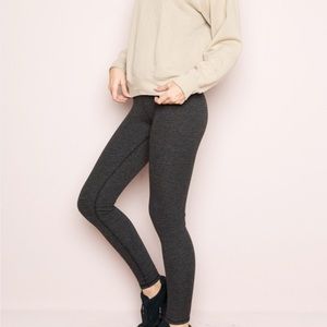 Brandy Melville Jaycee Leggings