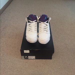 Jordan 5 grapes